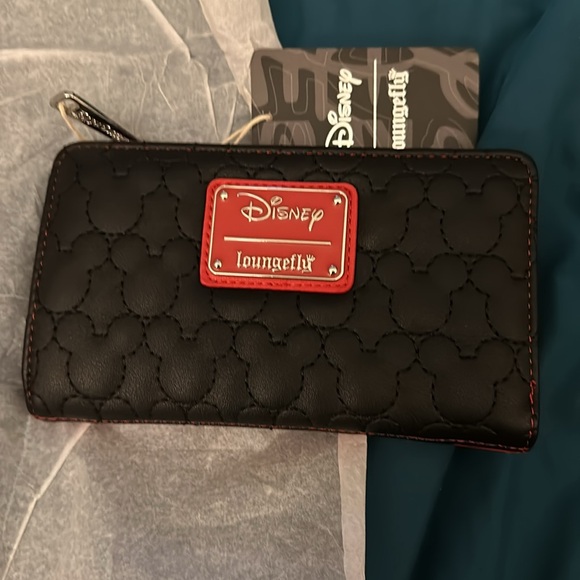 Loungefly Mickey Mouse Wallet - Picture 2 of 4
